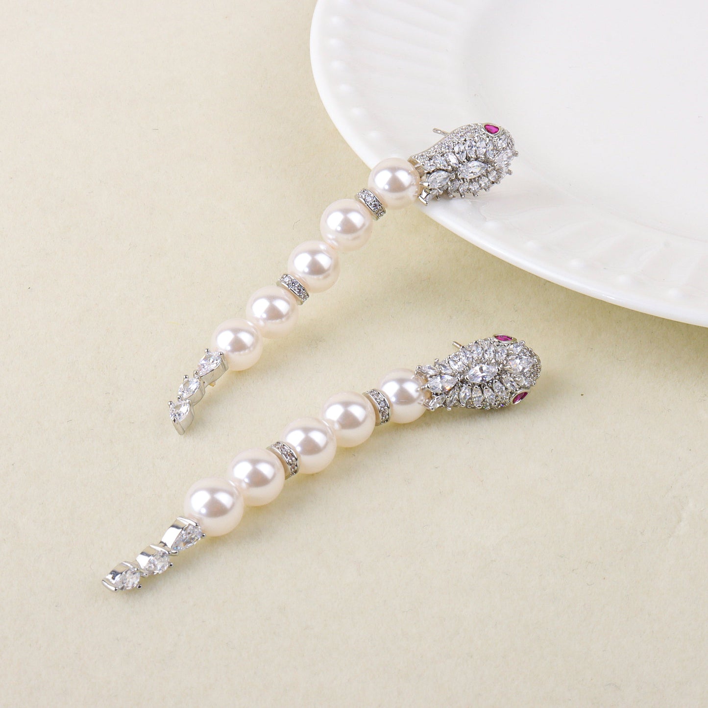 Long pearl chain snake-shaped jewelry set