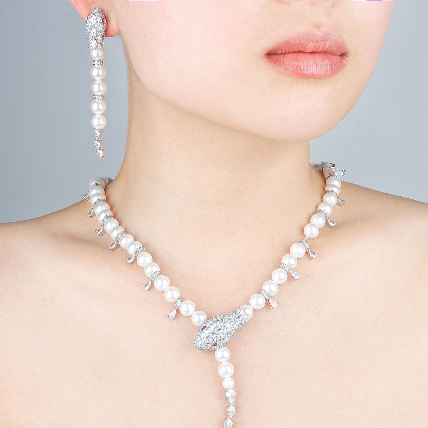 Long pearl chain snake-shaped jewelry set