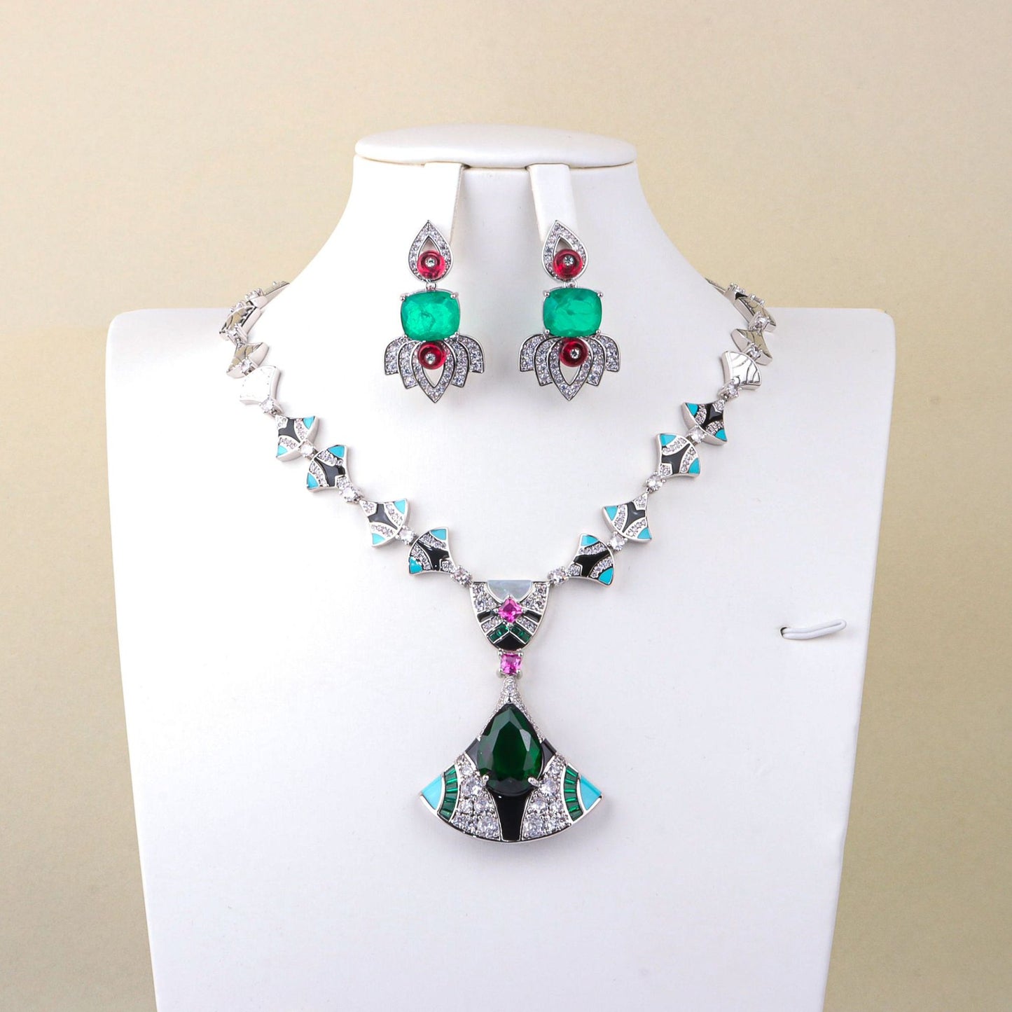 New Color-Bright Fan Jewelry Set