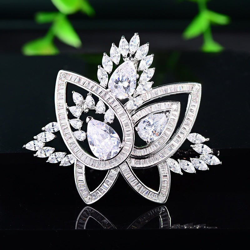 Elegant Flower Brooch