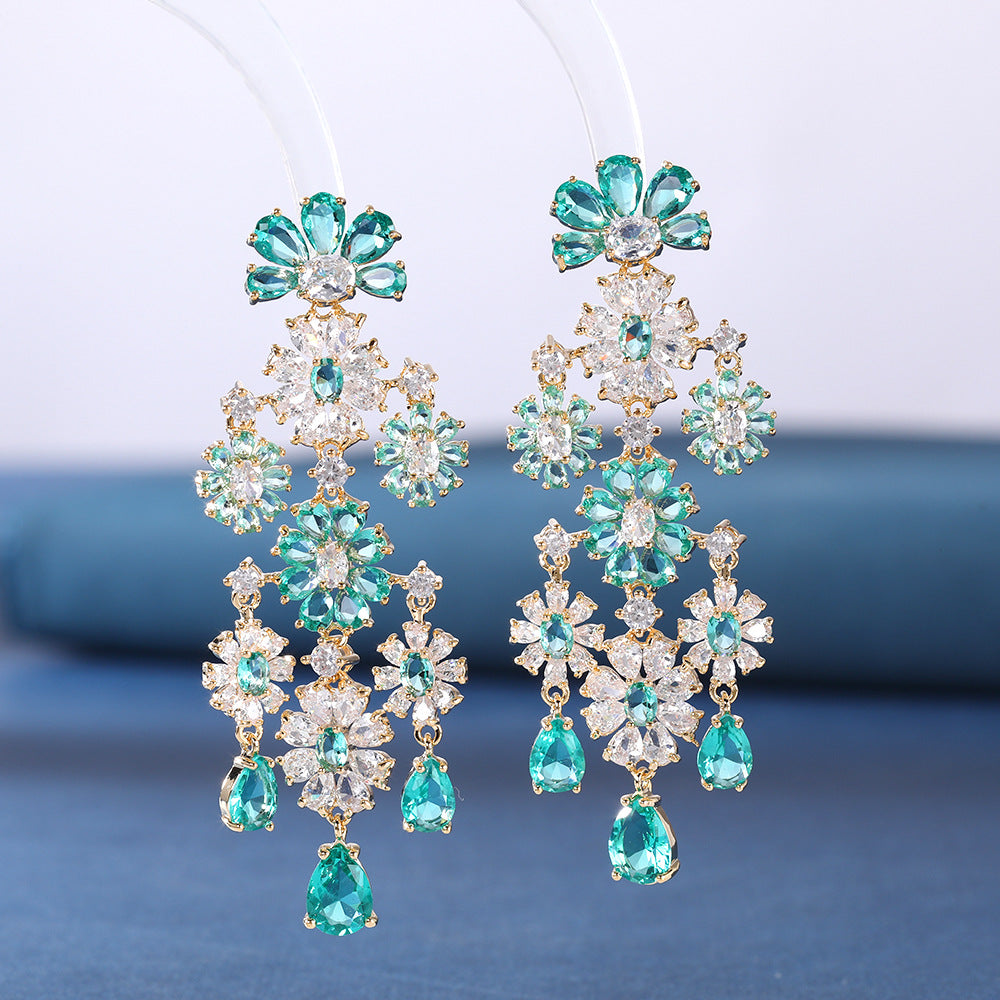 Floral zircon earrings