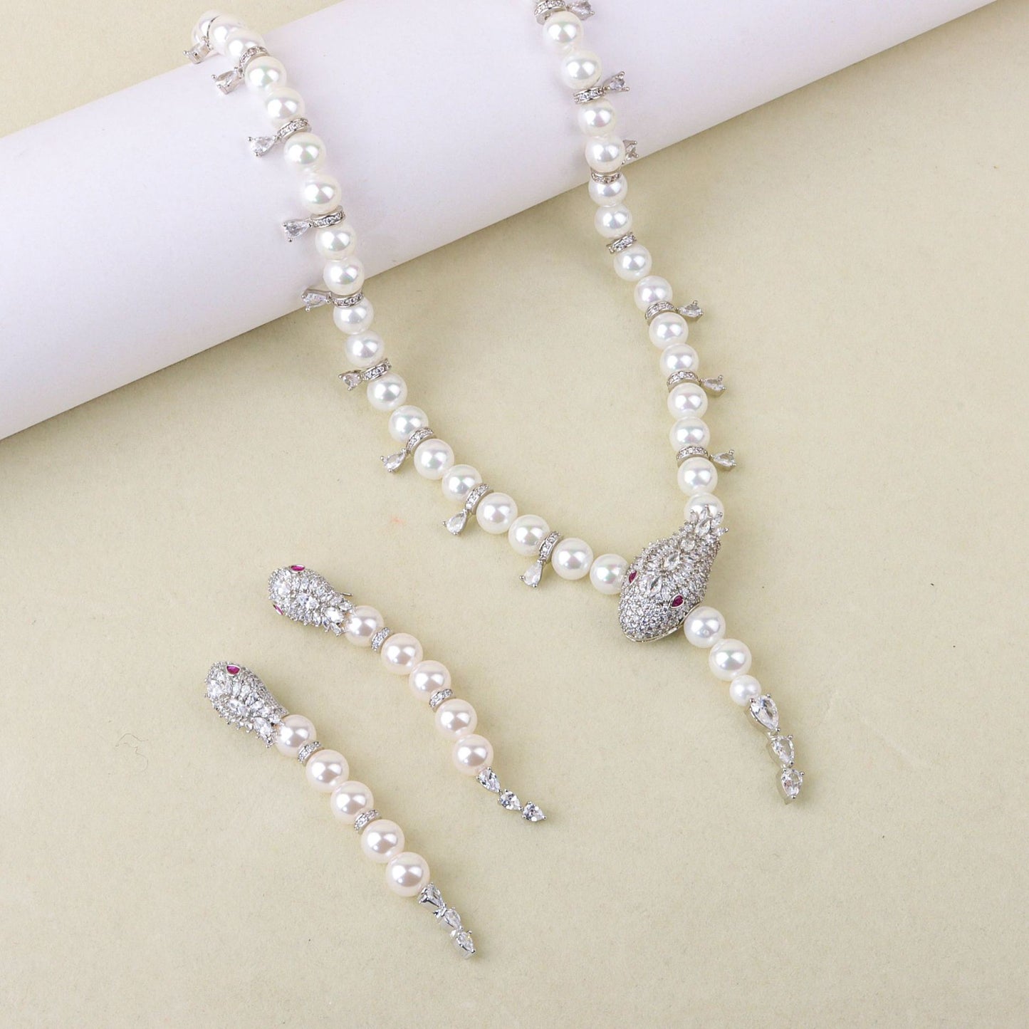 Long pearl chain snake-shaped jewelry set