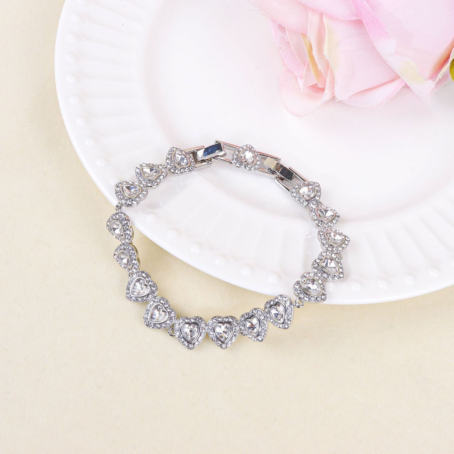 Luxury-Style Heart-shaped Jewelry Set