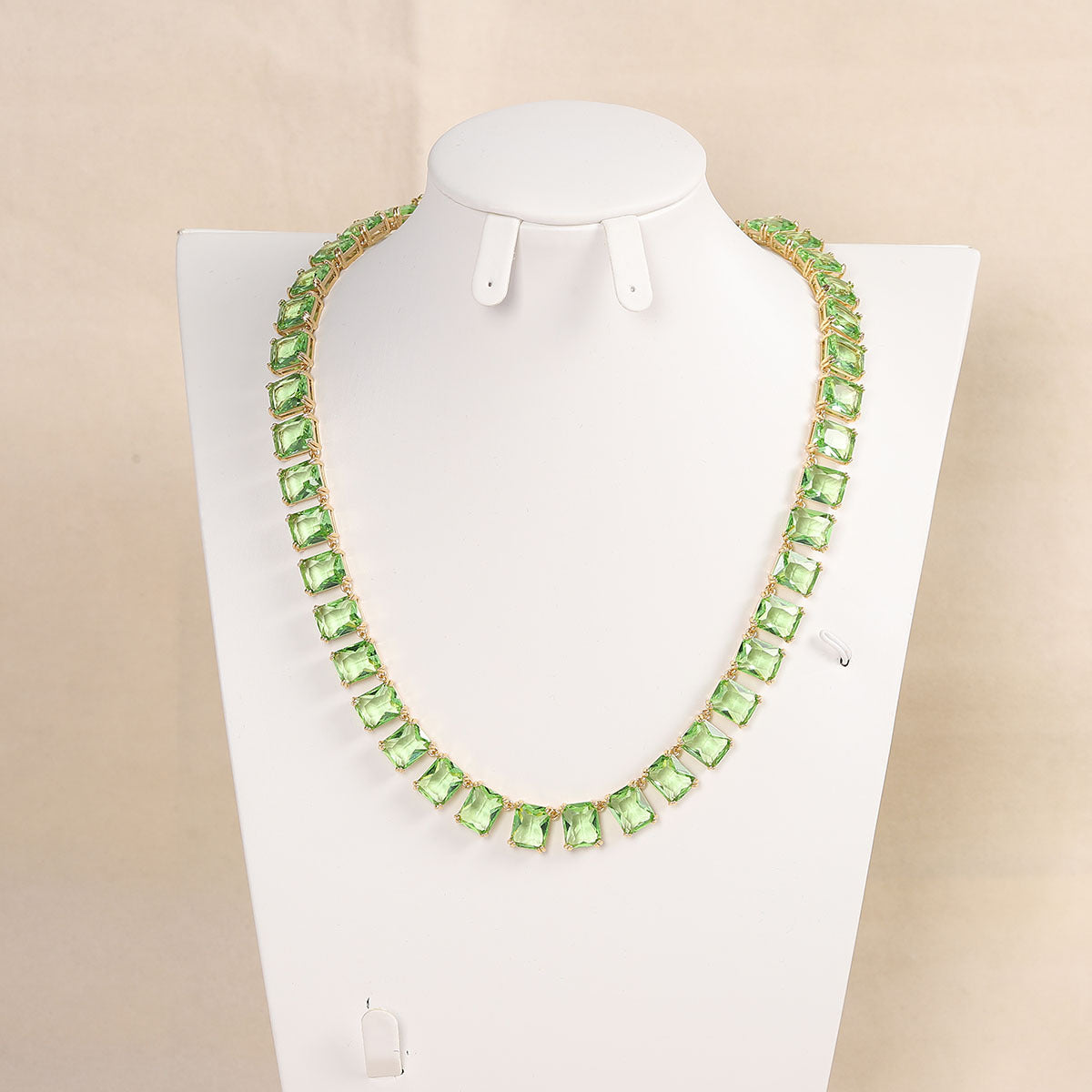 New geometric luxury necklace