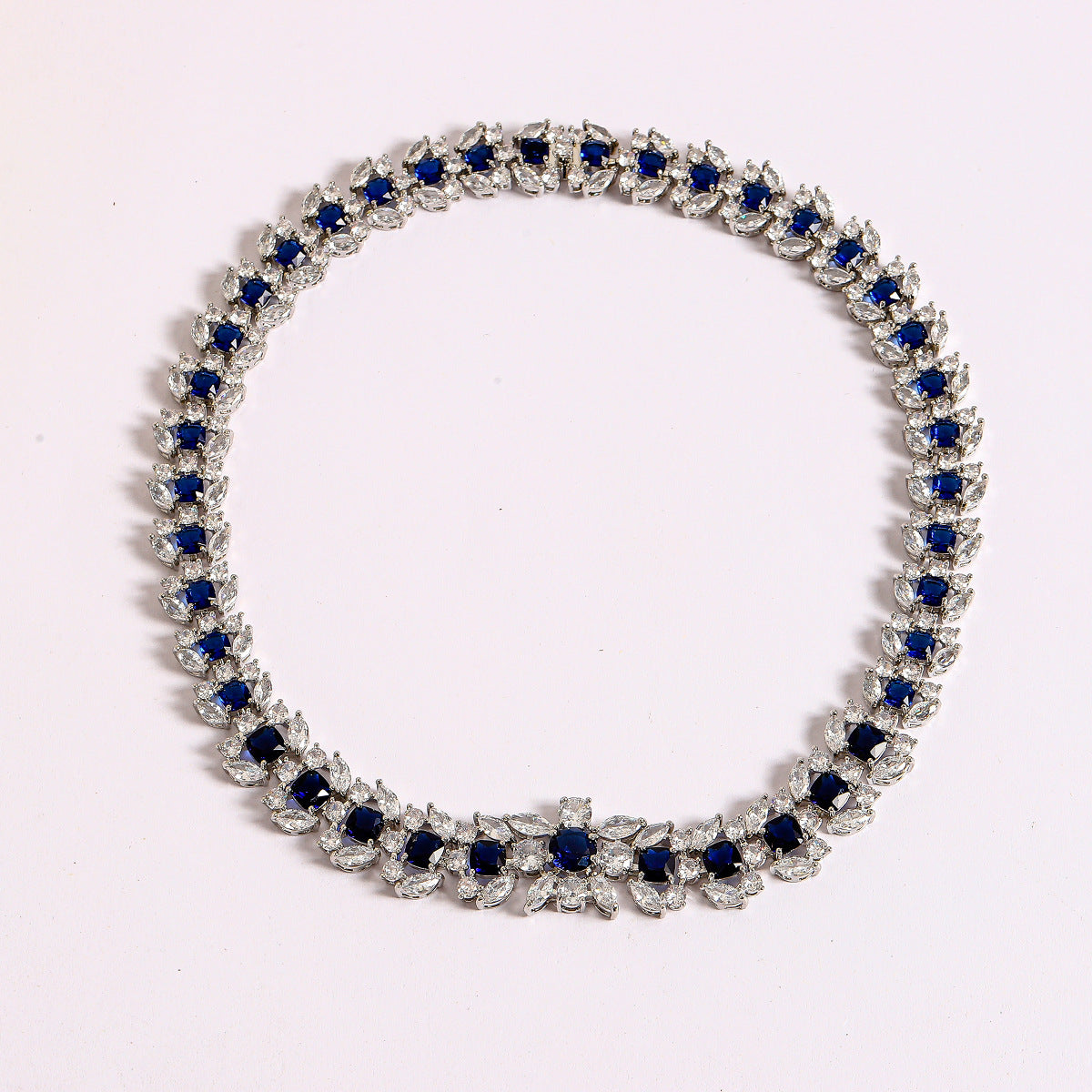 European and American floral design necklace