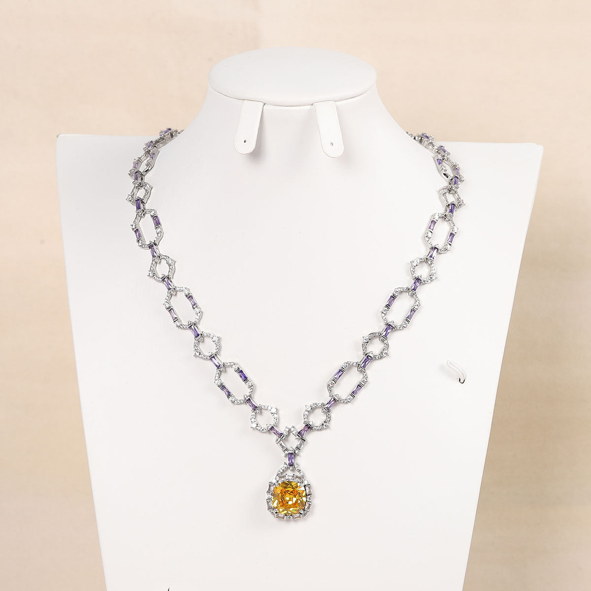 Micro-set zirconia necklace