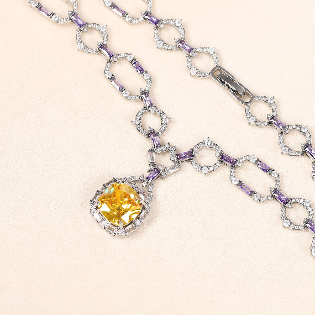 Micro-set zirconia necklace