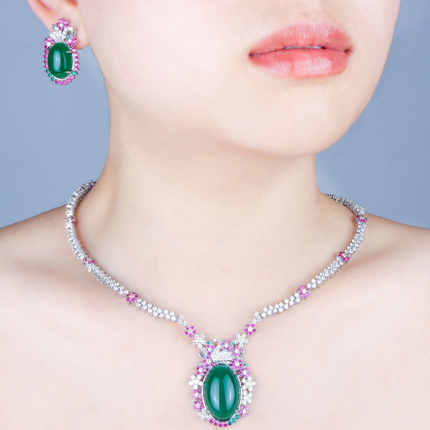 Green tourmaline jewelry set