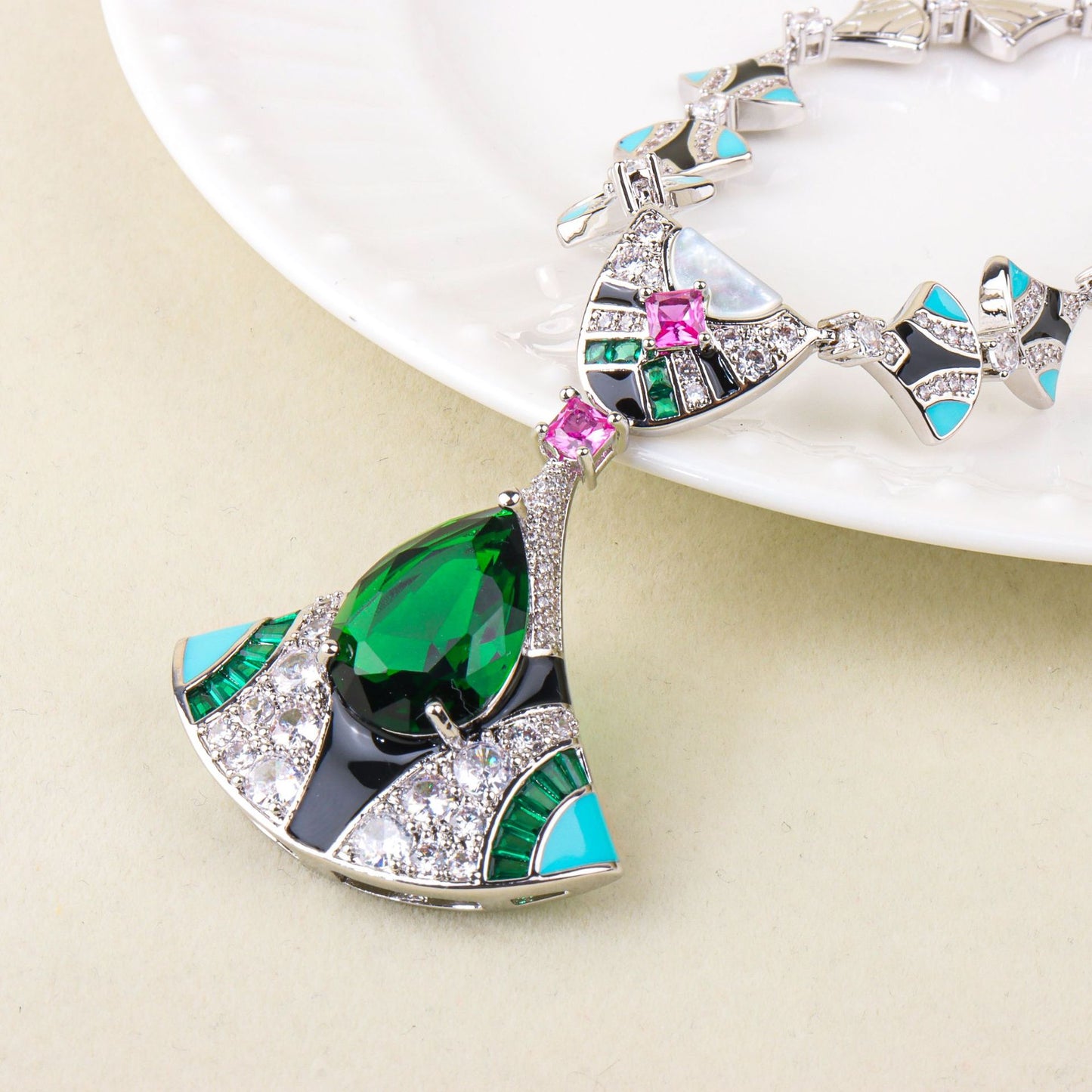 New Color-Bright Fan Jewelry Set