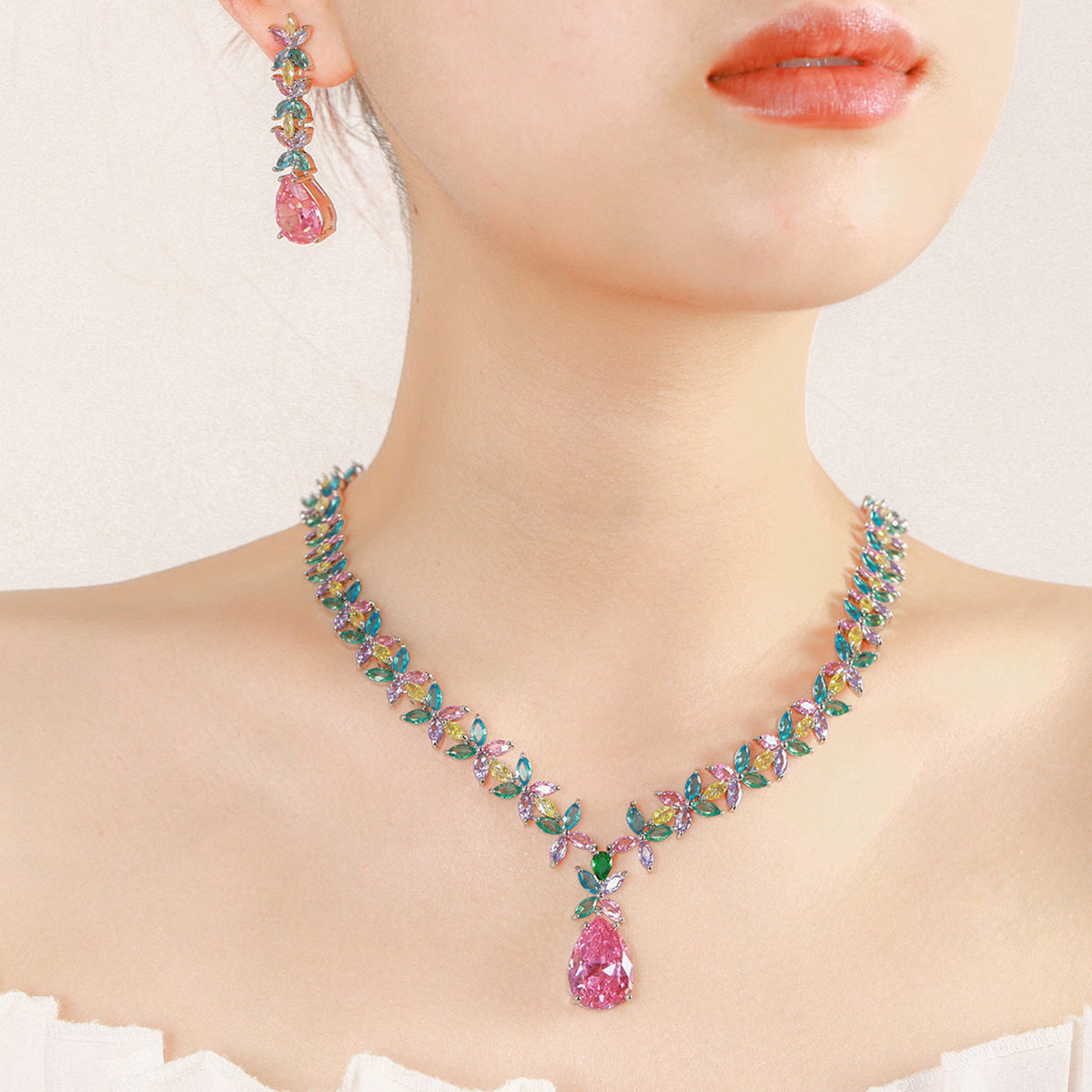 Luxurious colored zircon flower design jewelry set