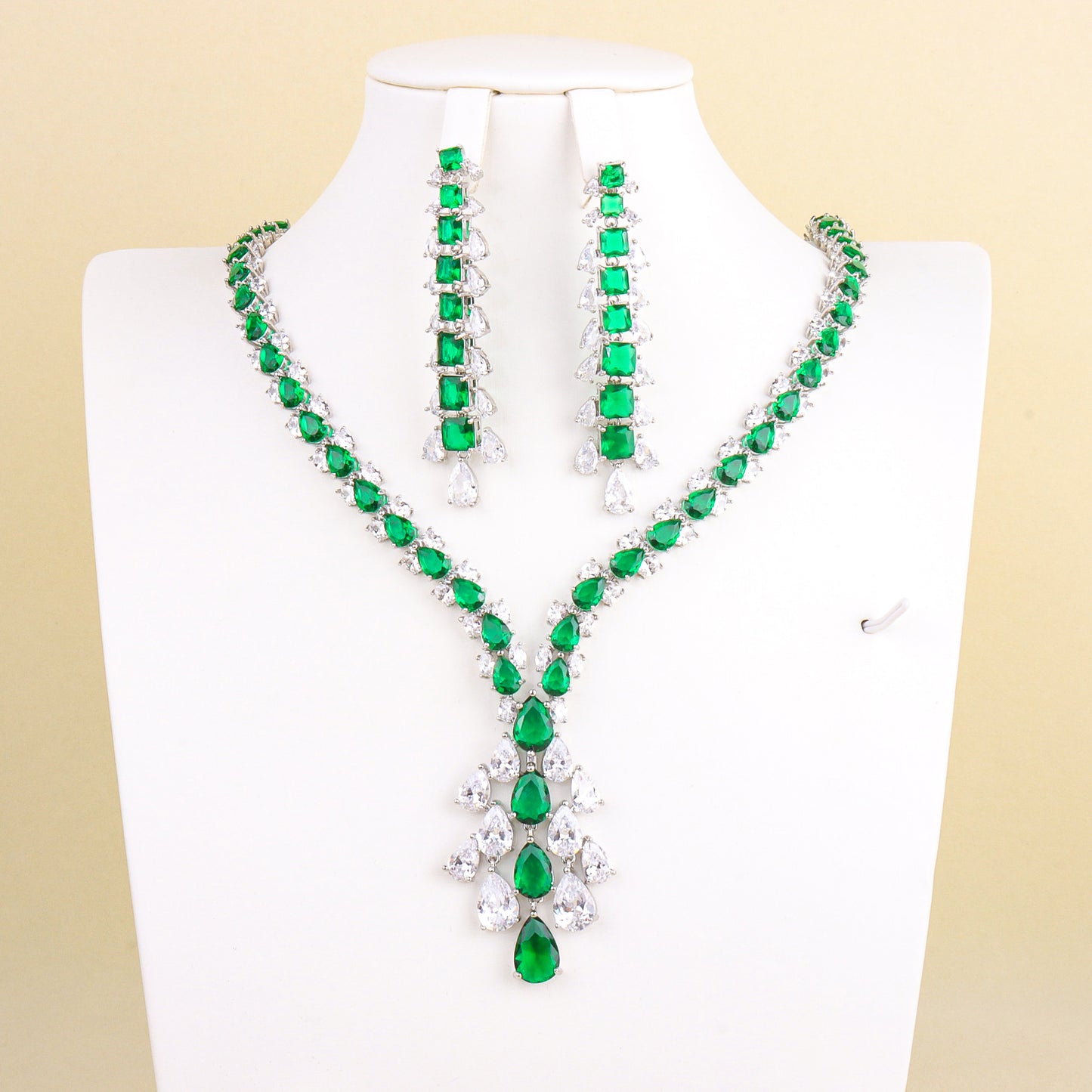 High-end jewelry set featuring zircon gemstones