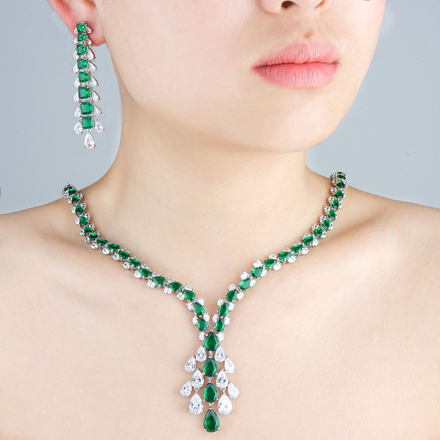 High-end jewelry set featuring zircon gemstones