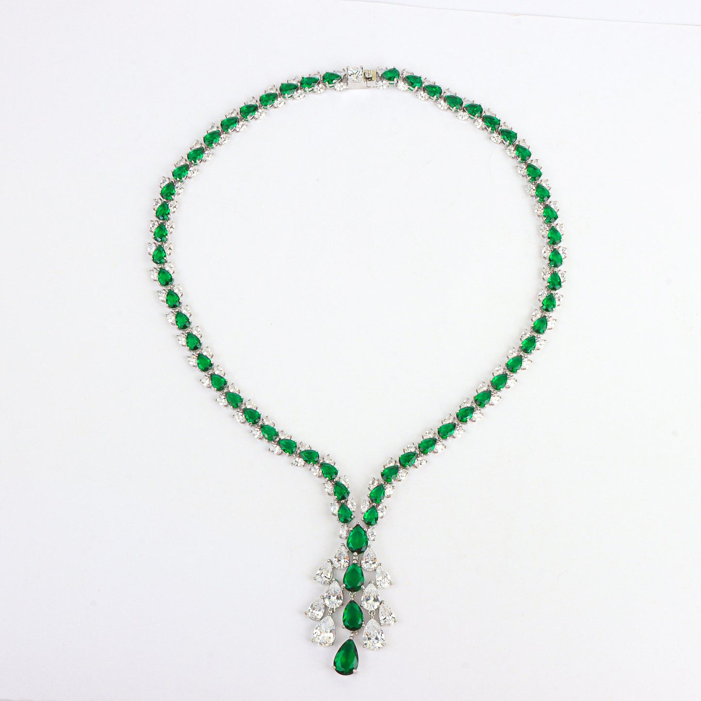 High-end jewelry set featuring zircon gemstones