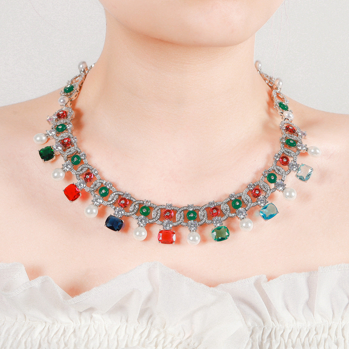 New color combination necklace