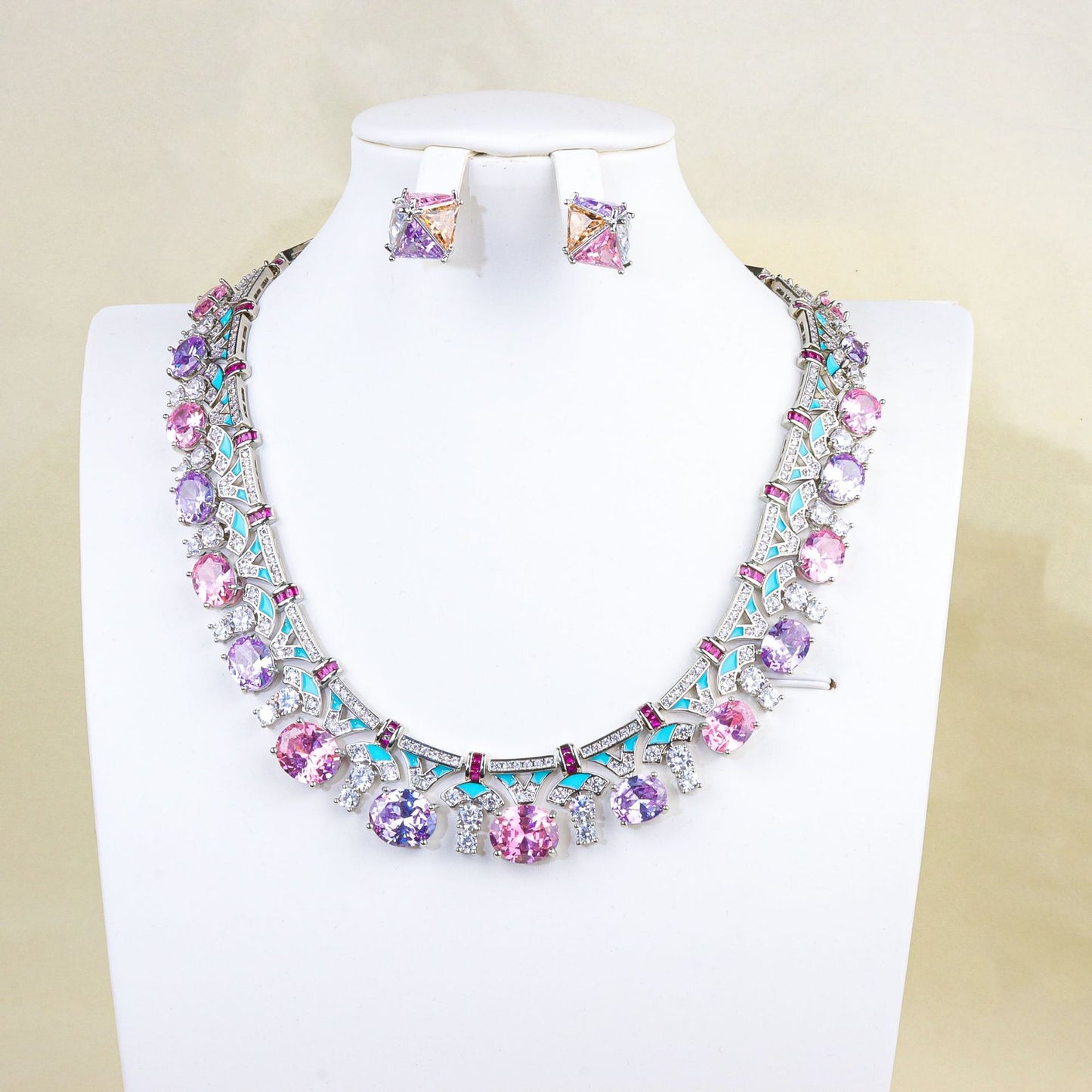 Star-studded jewelry set