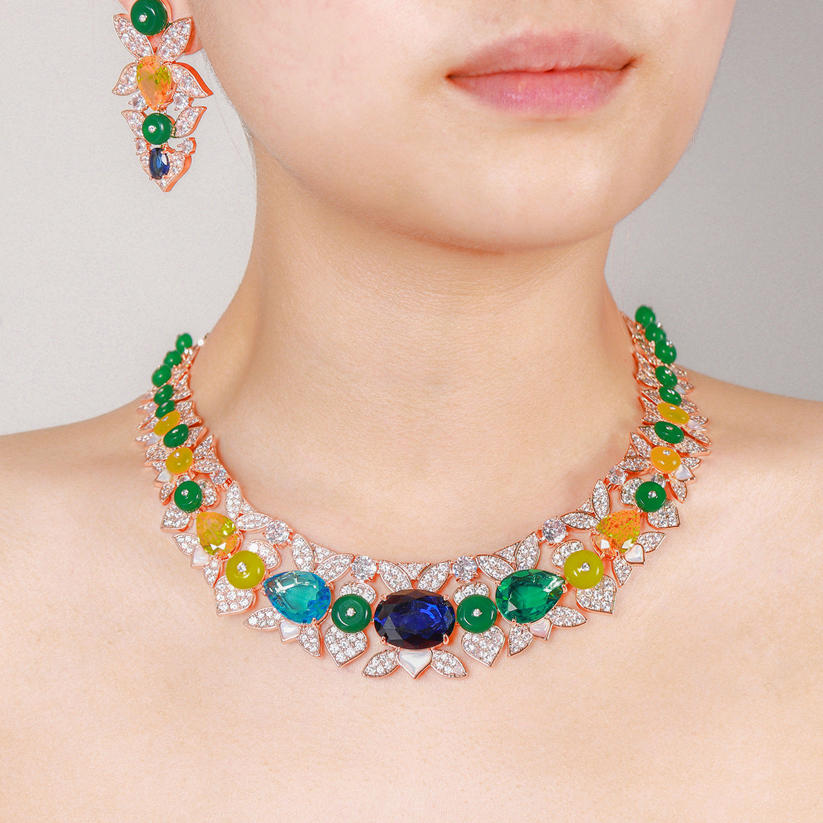 Gold-plated luxurious celebrity-style jewelry set