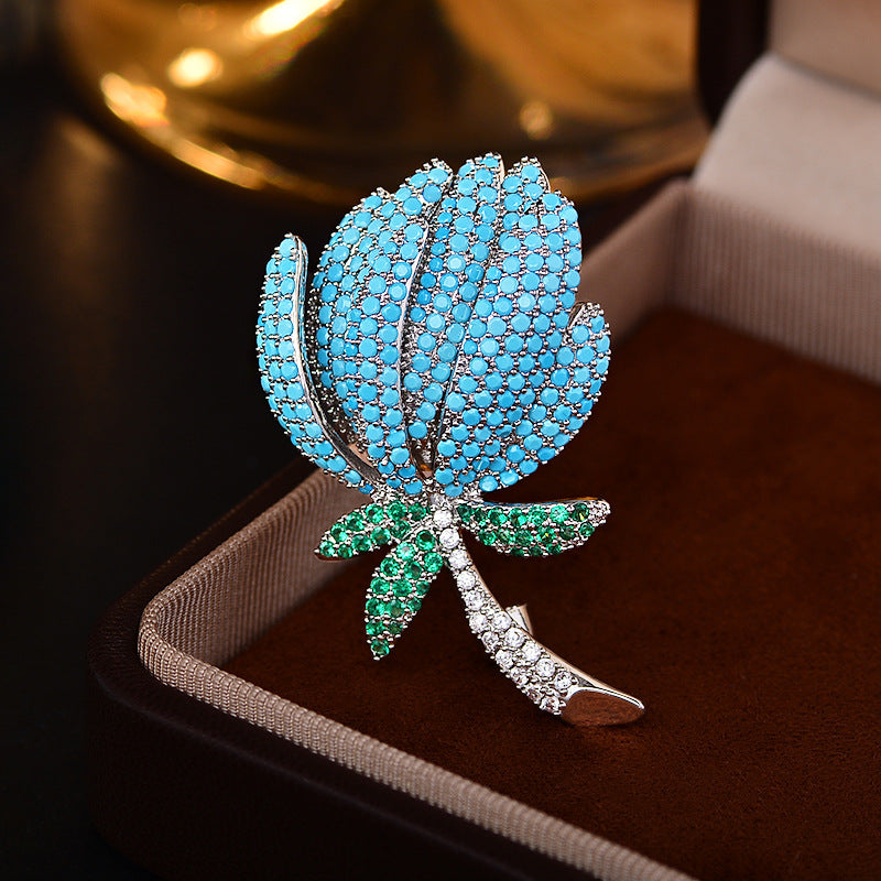Luxurious tulip Brooch