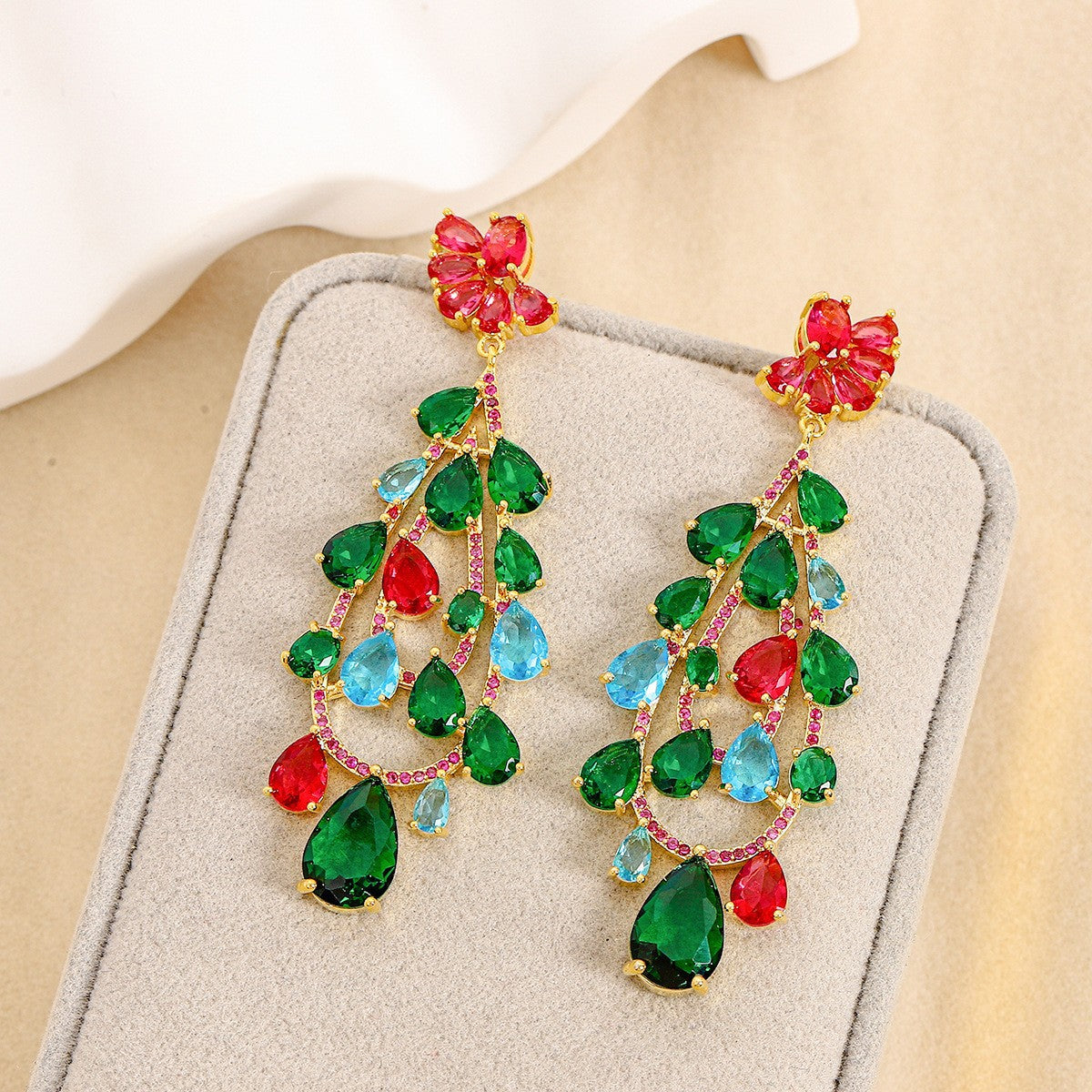 Luxurious droplet-shaped earrings