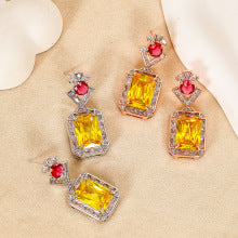 French-style yellow diamond earrings