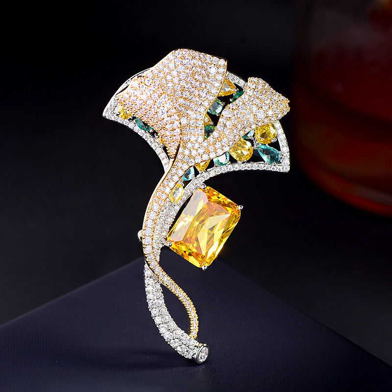 Double-layer Ginkgo Leaf Brooch