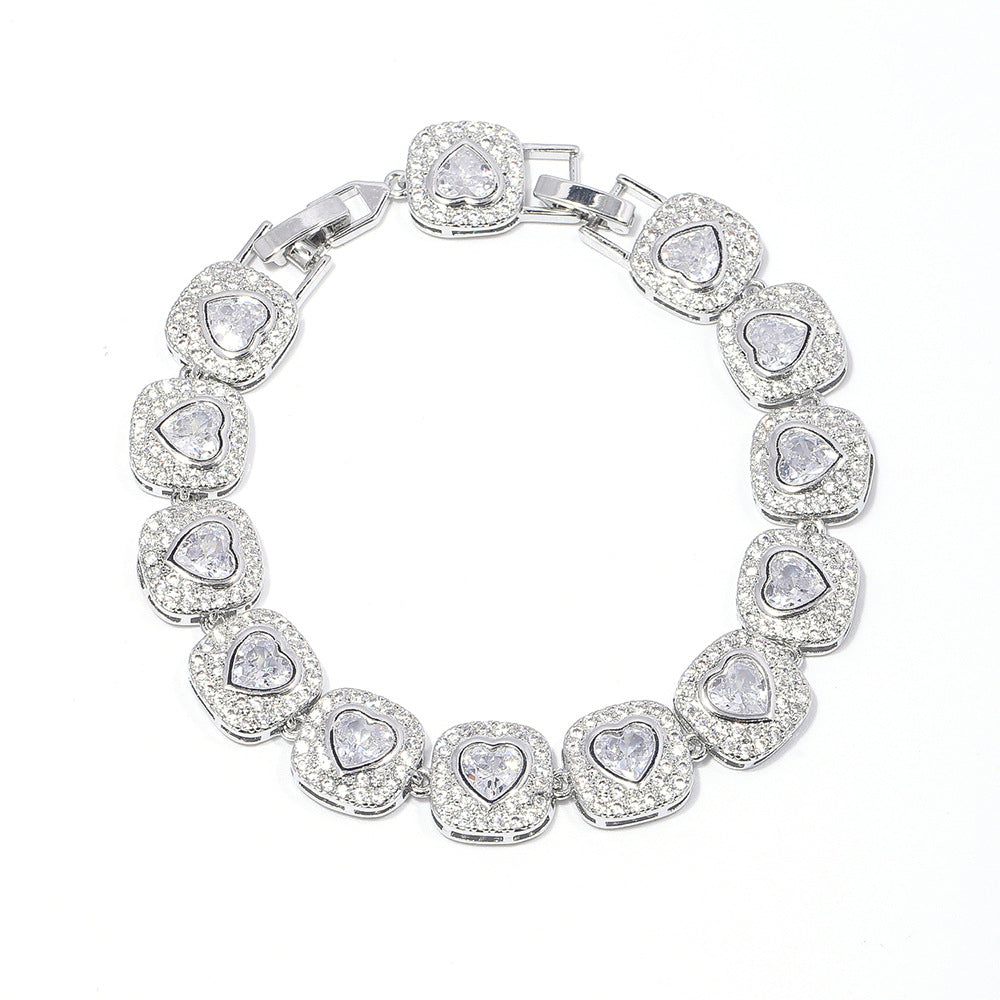 Love-shaped Zircon Necklace