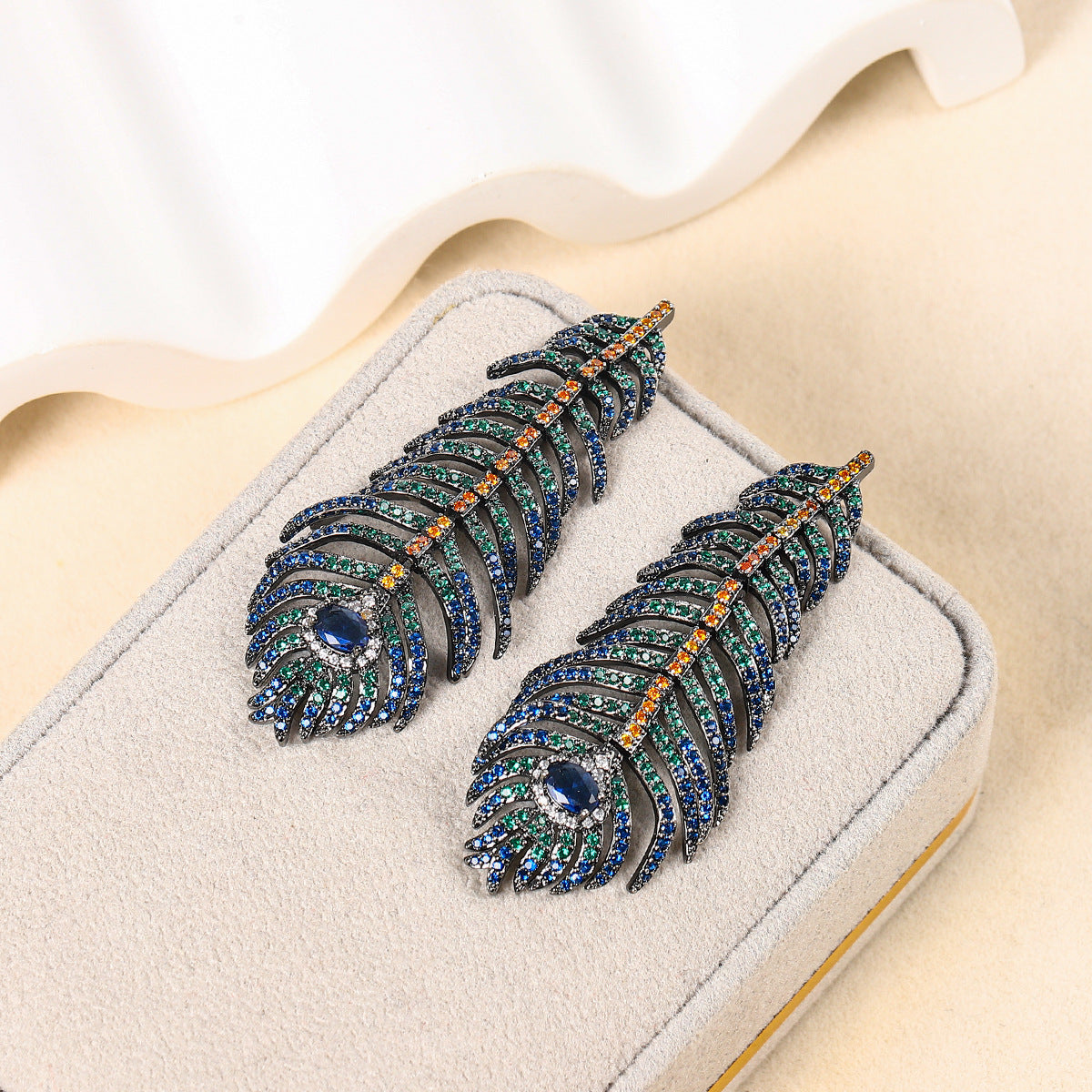 Star-studded version of the peacock feather earrings