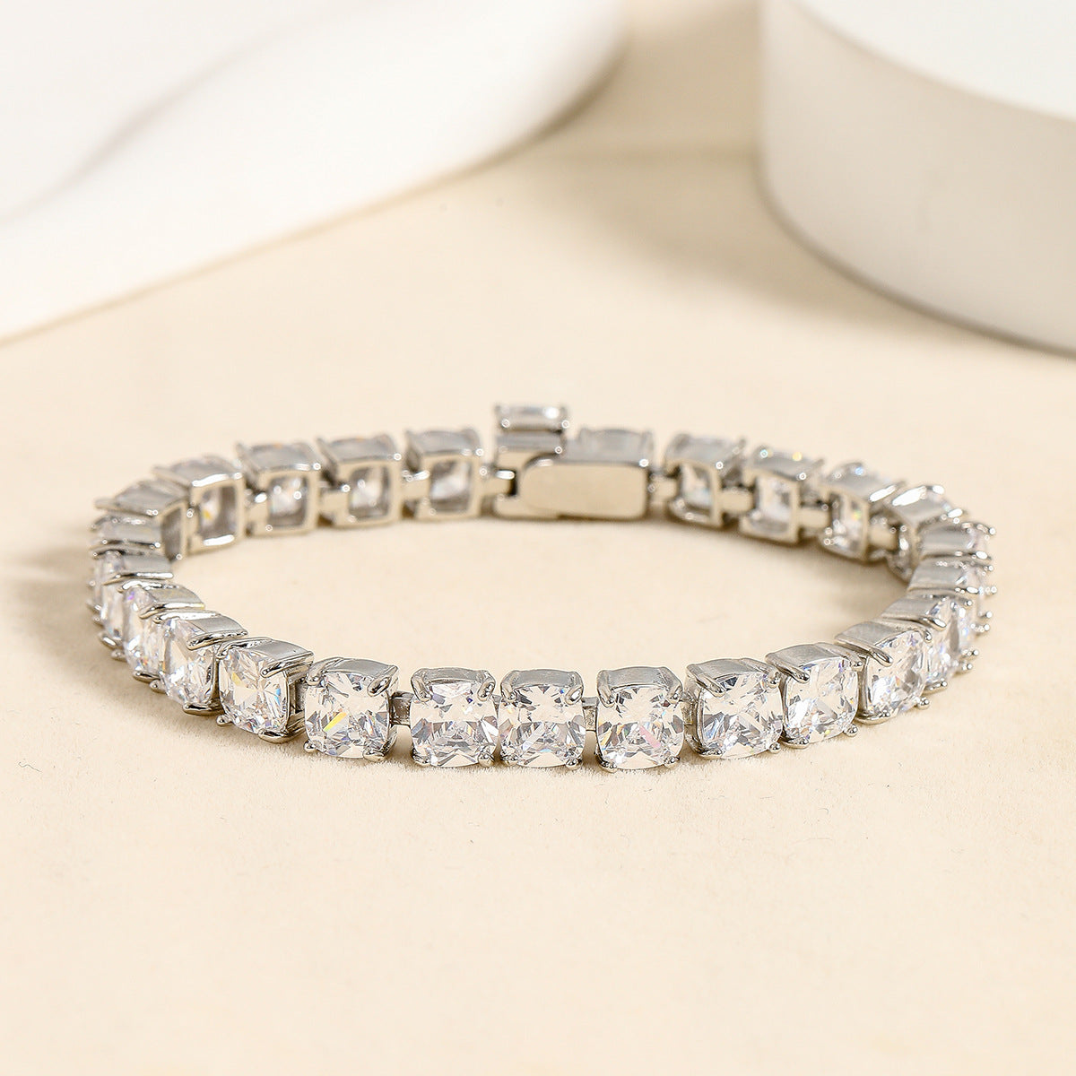 Full diamond bracelet