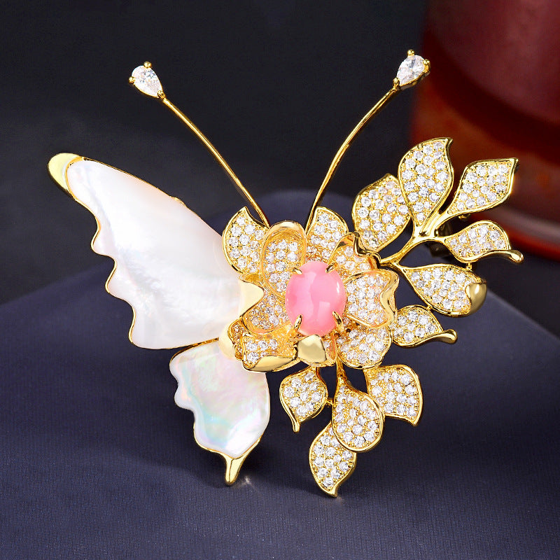 New style shell butterfly brooch