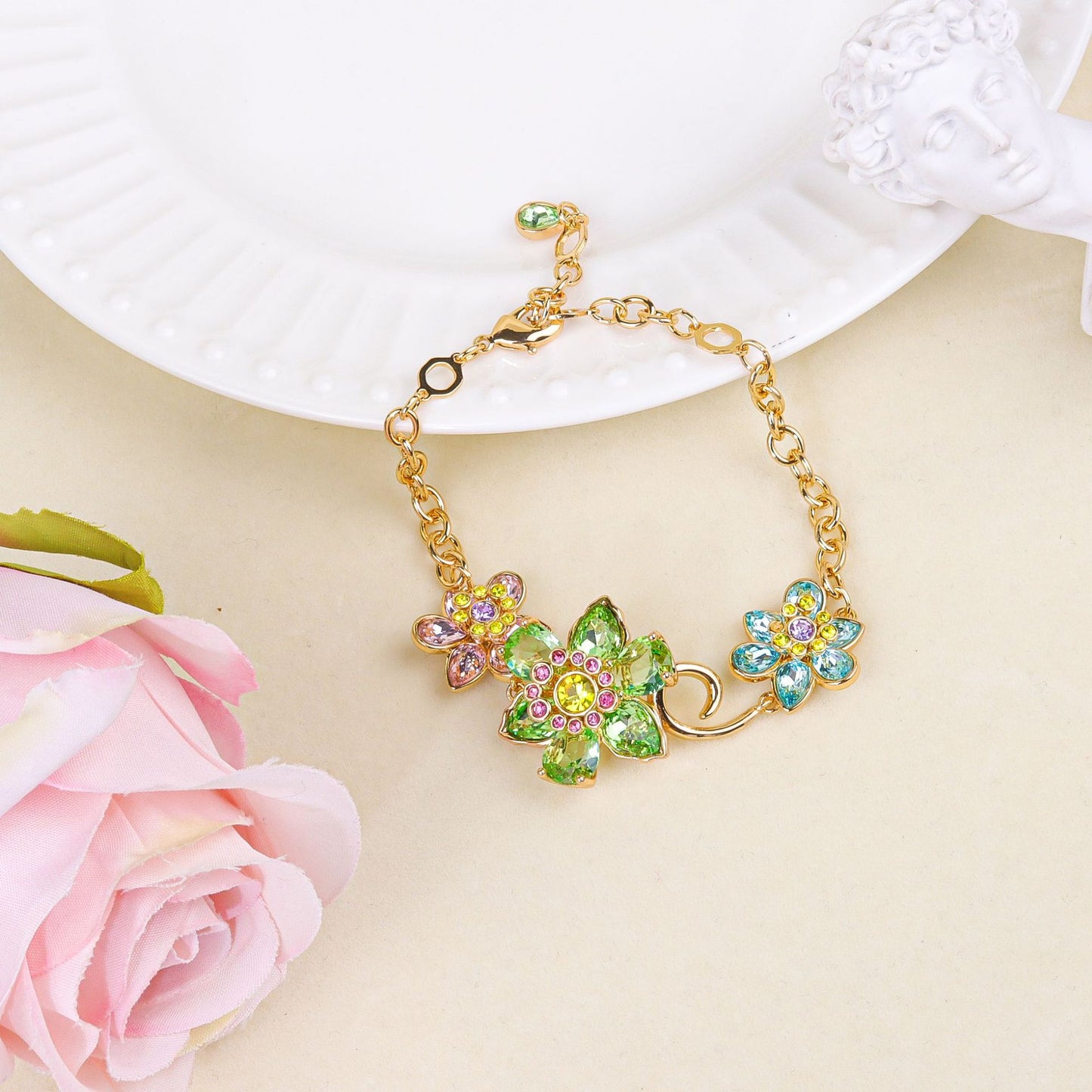 Colored flower jewelry set