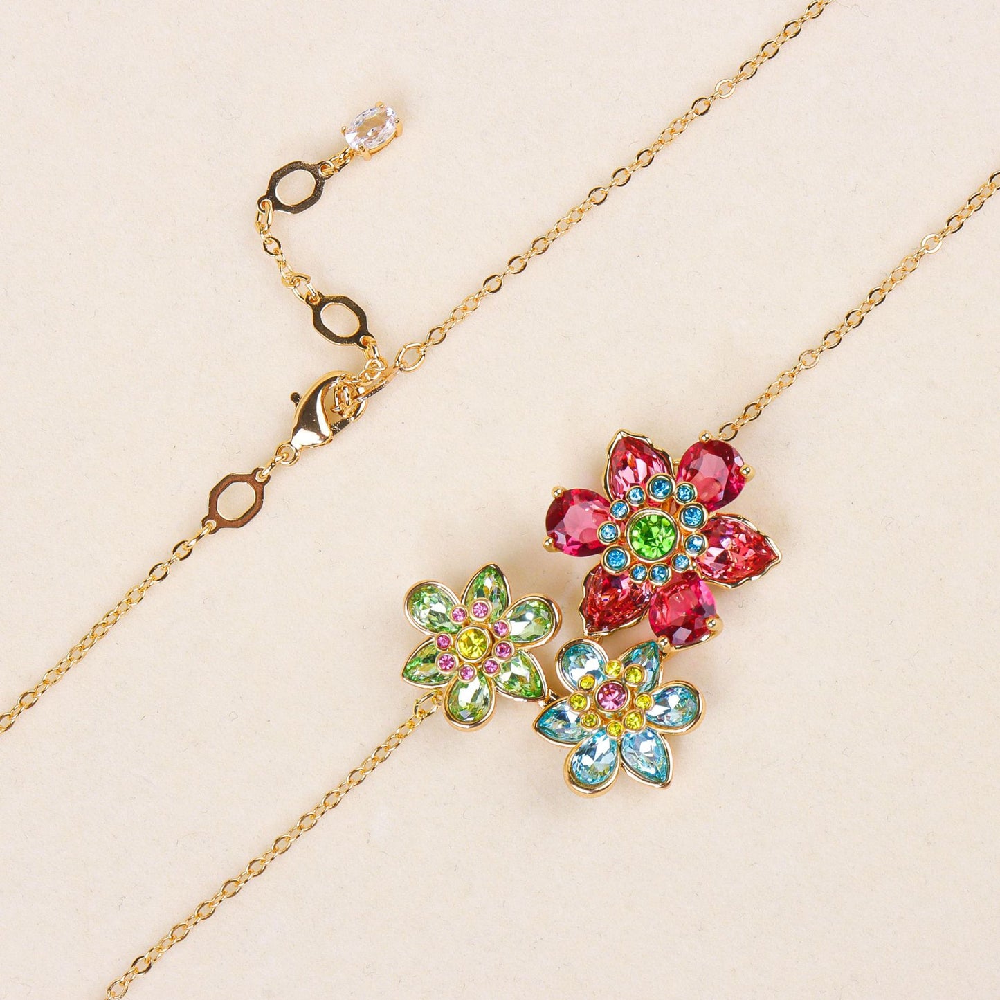 Colored flower jewelry set