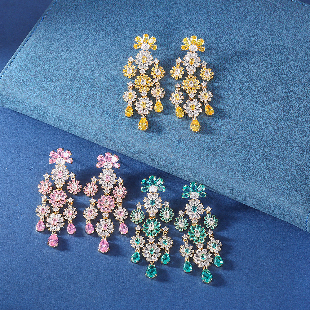 Floral zircon earrings